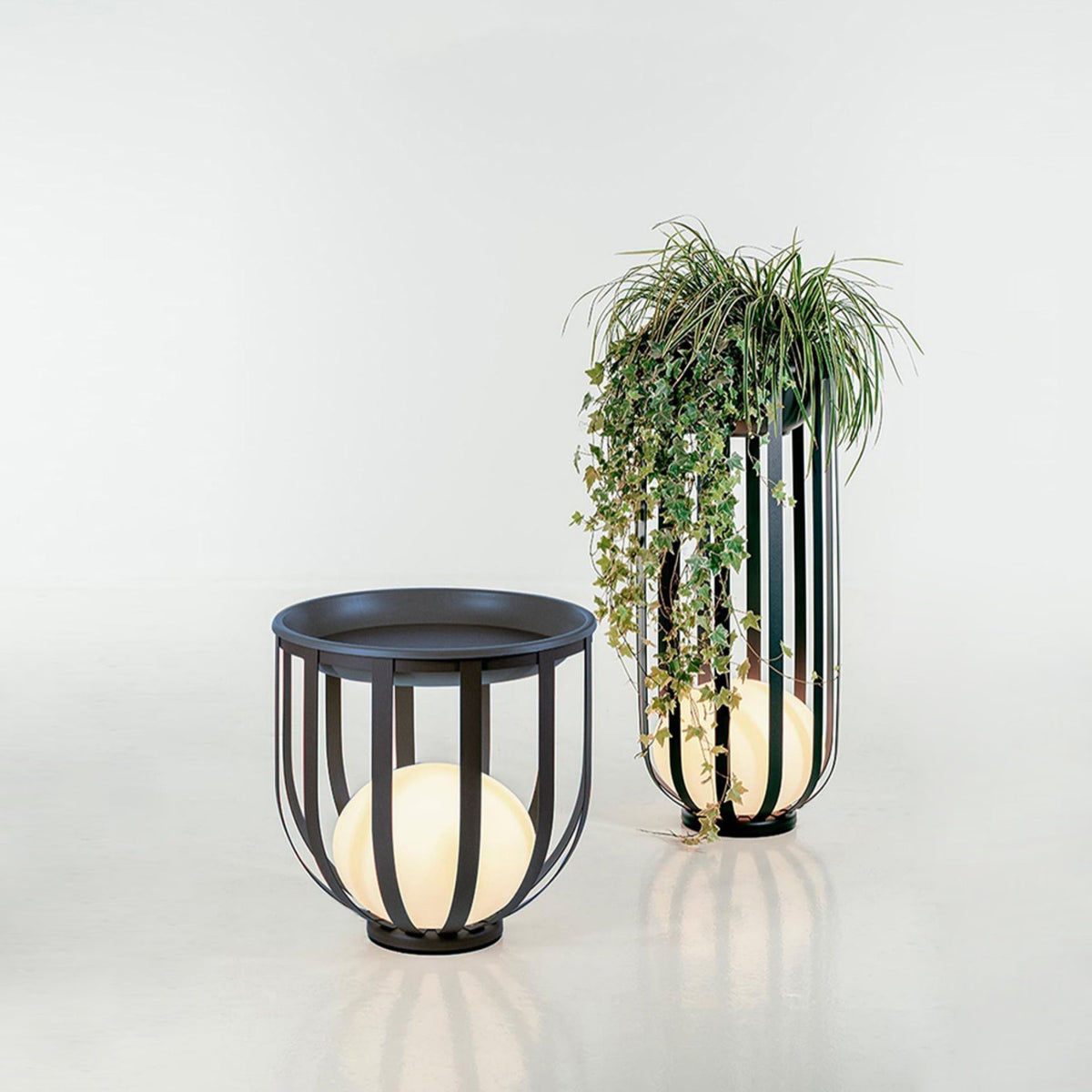Matteo Outdoor Lamp