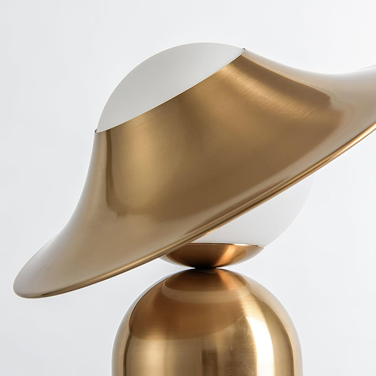 Italon Luxe Brass Desk Lamp
