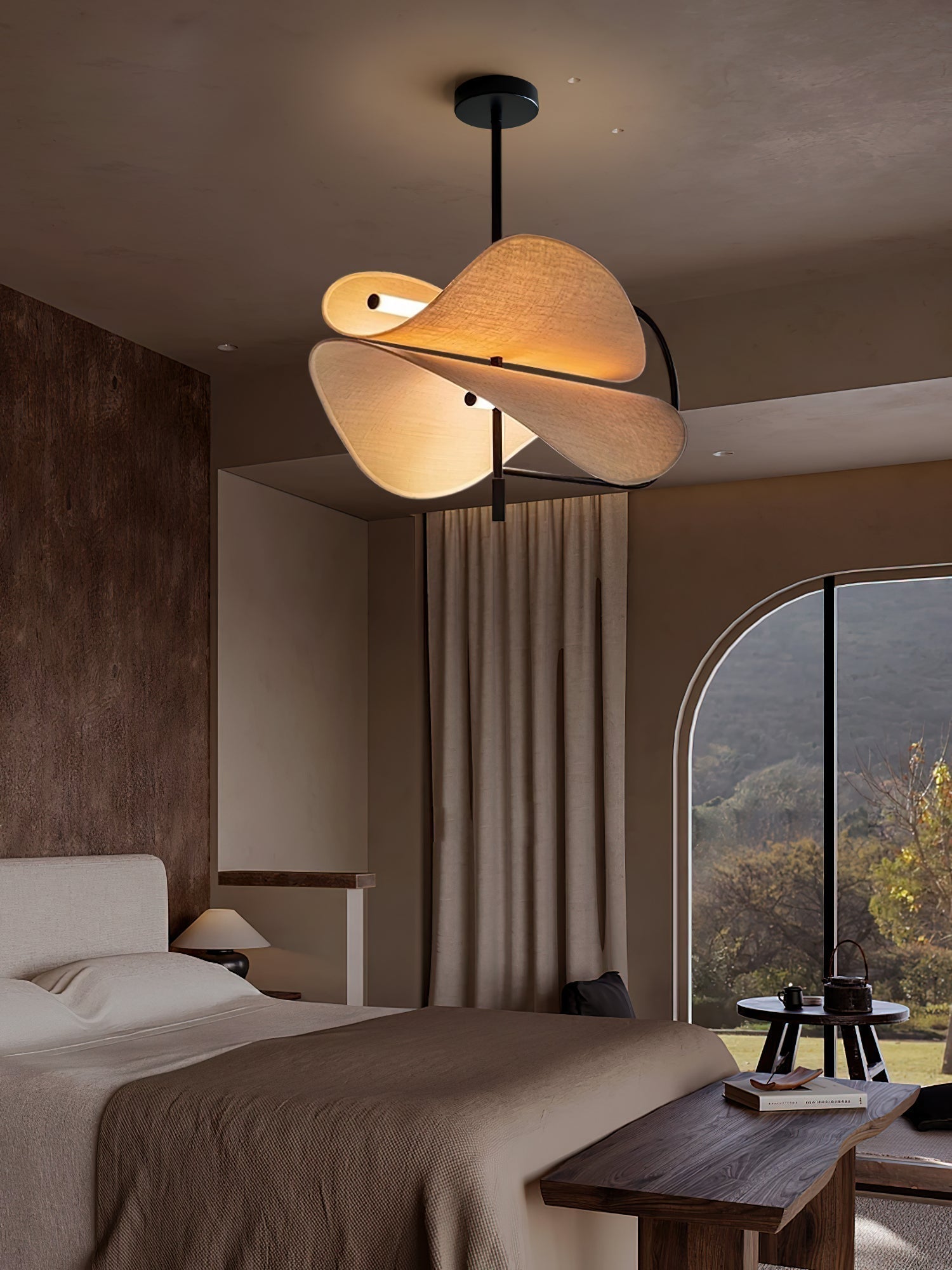 Elaiaya Pendant Light
