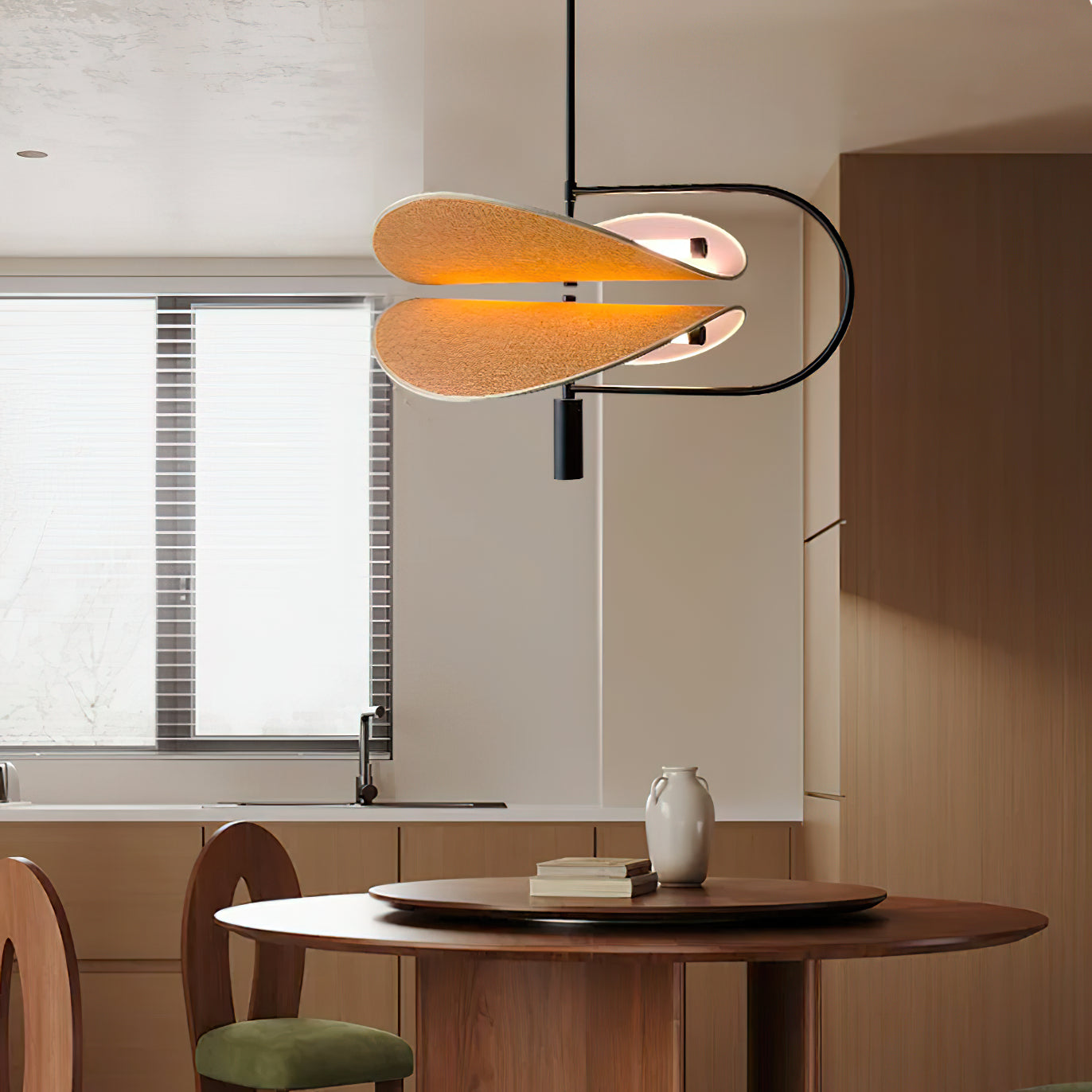 Elaiaya Pendant Light