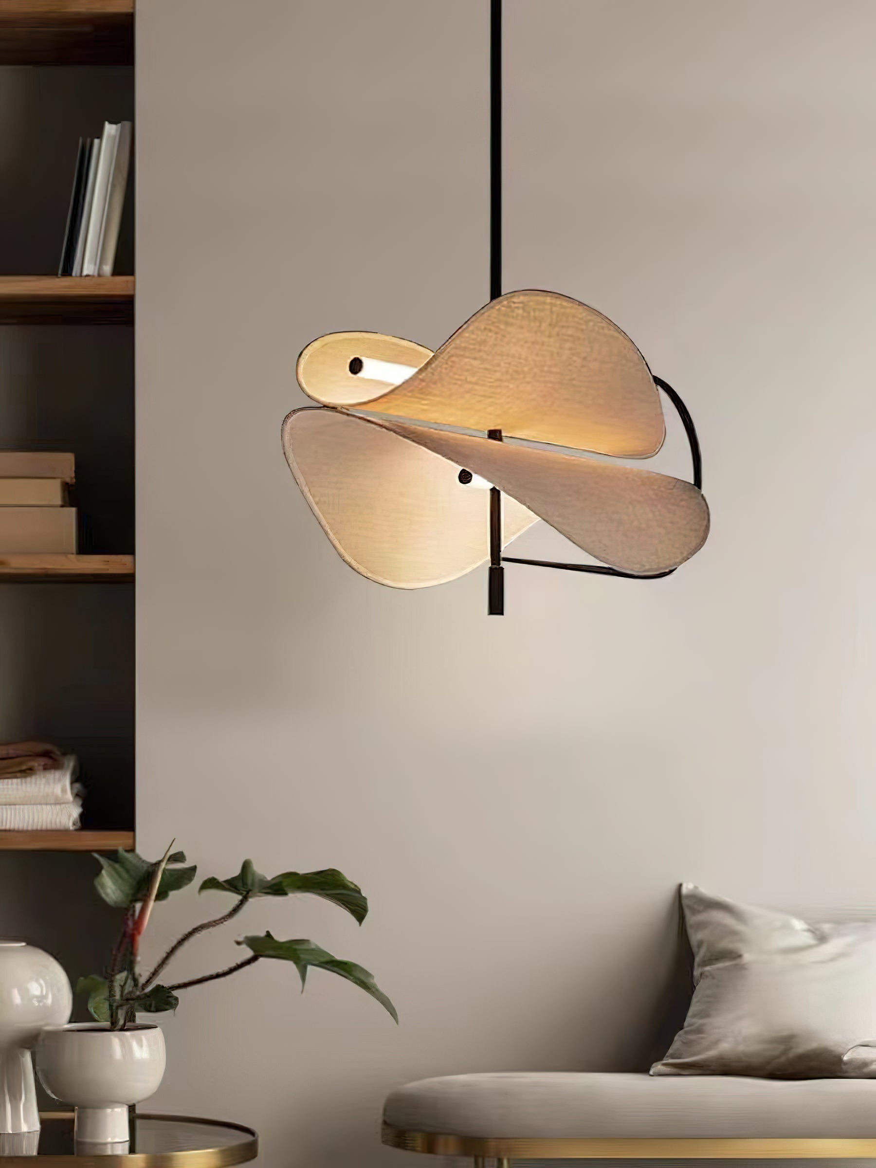 Elaiaya Pendant Light