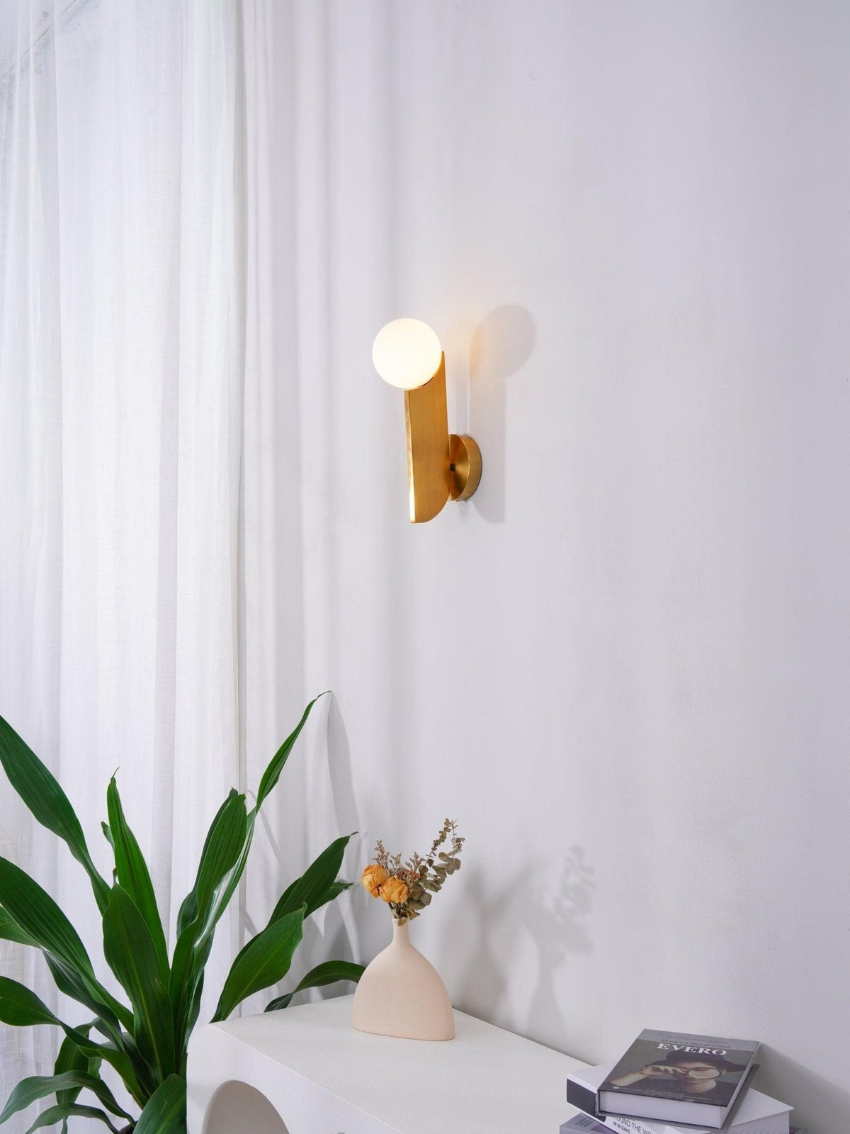 Liorarelle Wall Lamp Glass Globe Sculptural