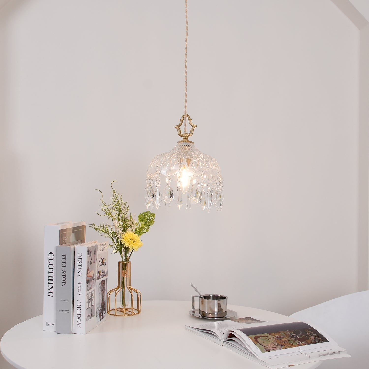 Elyran Crystal Vintage Pendant Lamp - Neutral Decor