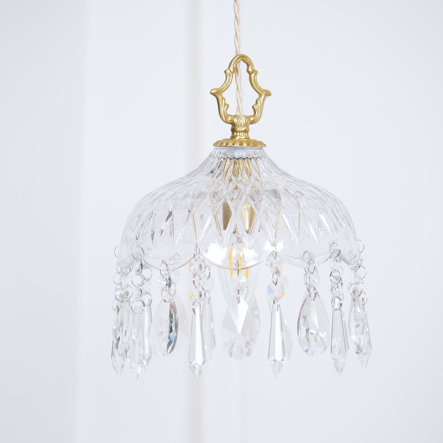 Elyran Crystal Vintage Pendant Lamp - Neutral Decor