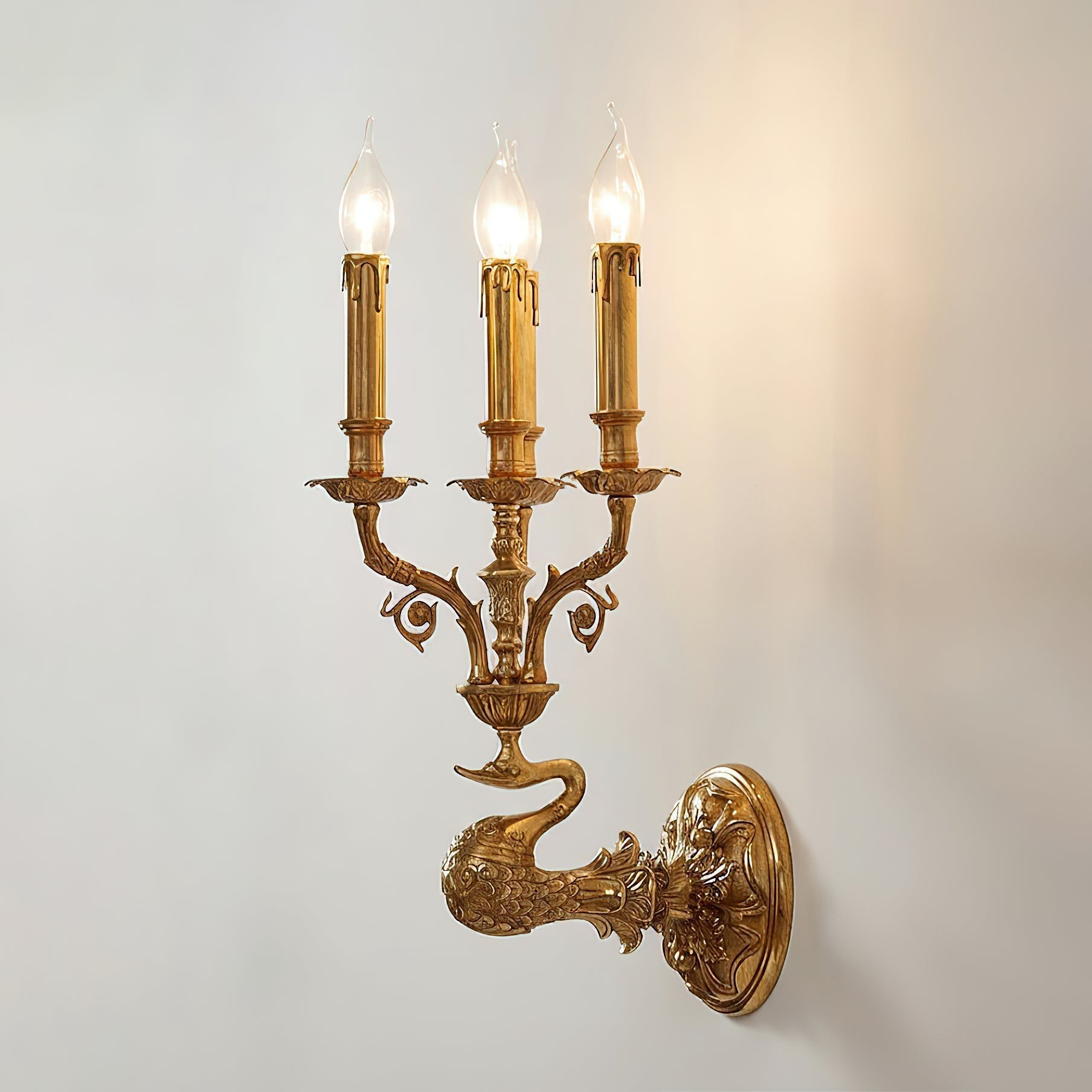 Valmont Wall Lamp