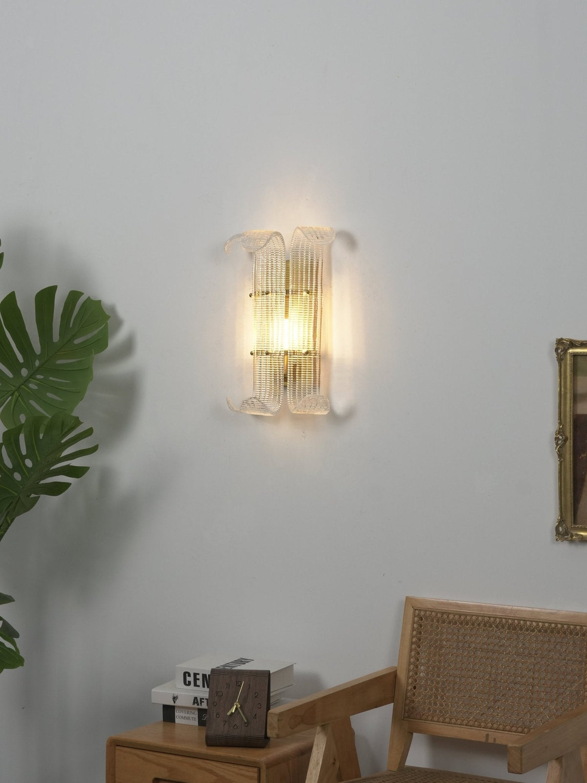 Dara Luxurious Champagne Glass Brasher Wall Lamp