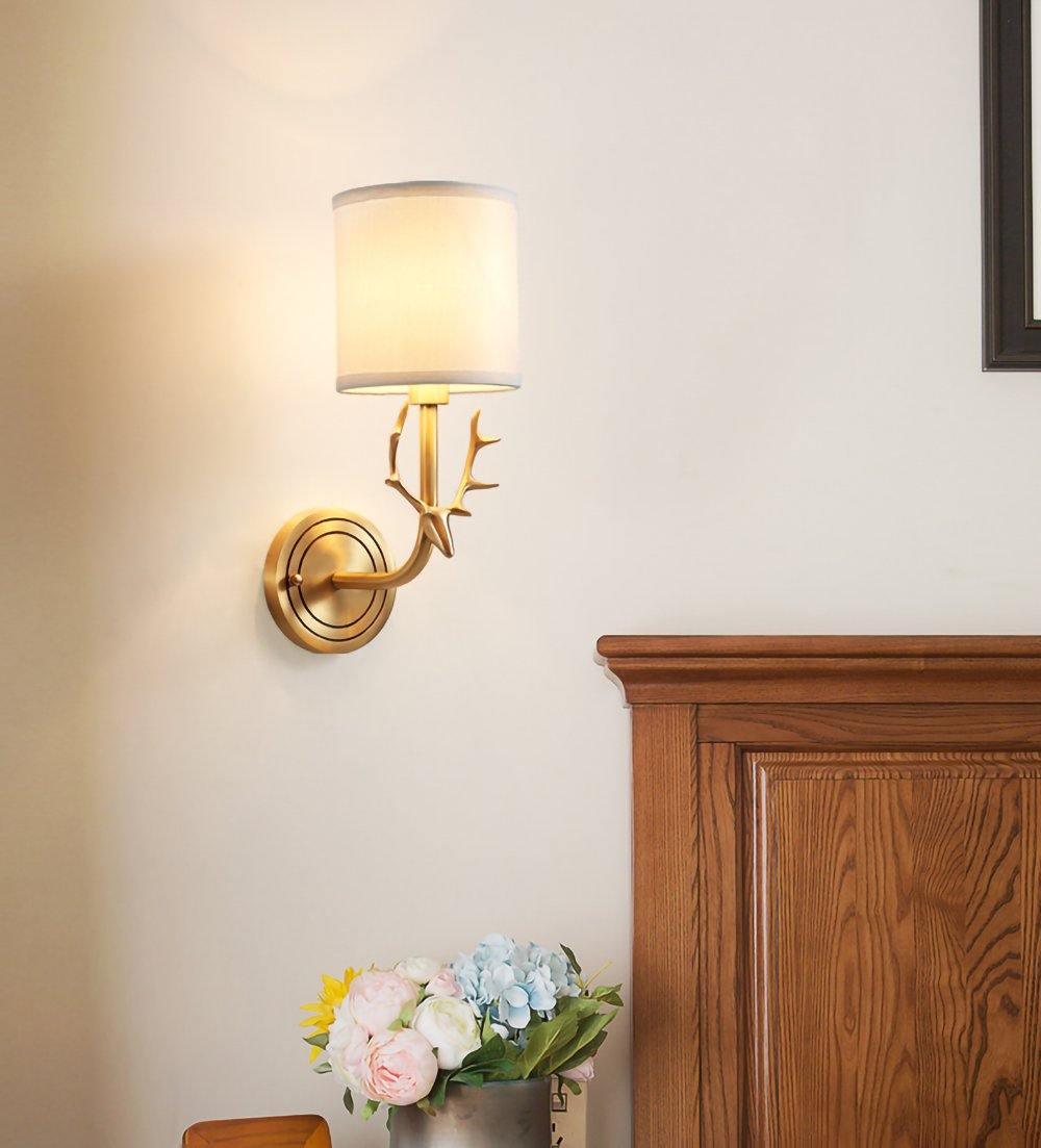 Noble Elegance Deer Head Brass Wall Light - Neutral Decor
