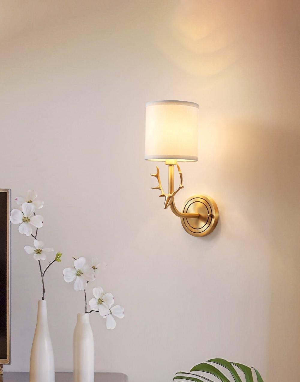 Noble Elegance Deer Head Brass Wall Light - Neutral Decor