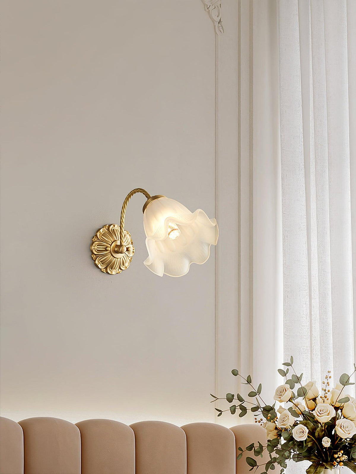 Celereria Vintage Glass Sconce