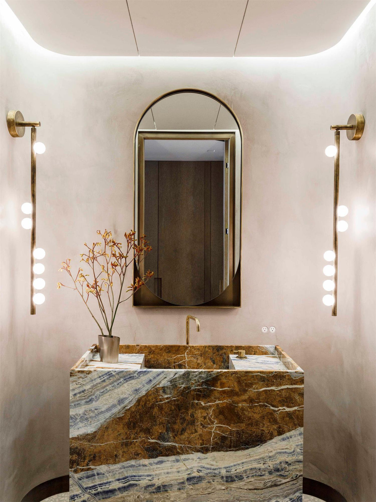 Pamela Tube Plug-in Brass Glass Wall Lamp