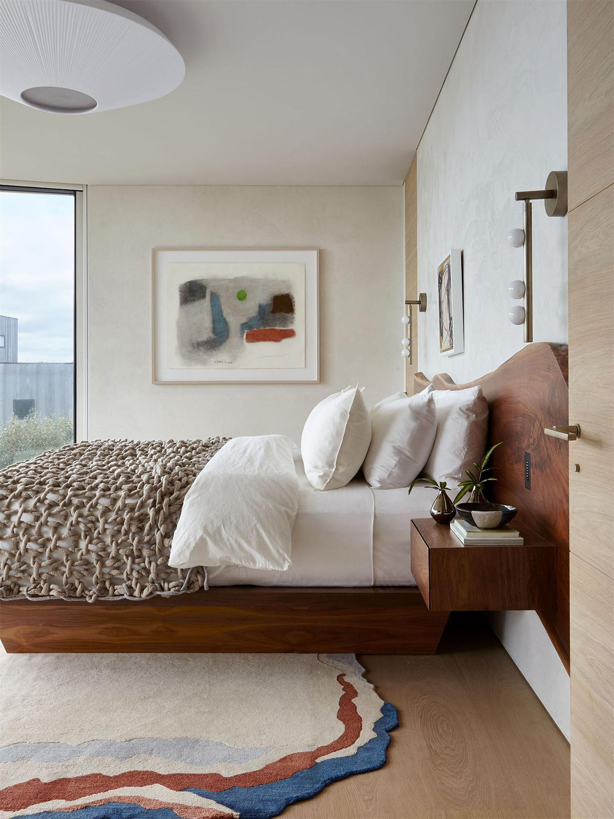 Pamela Tube Plug-in Brass Glass Wall Lamp