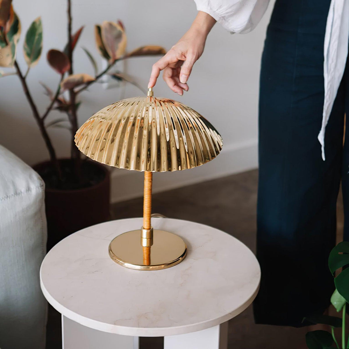 Zorare Brass Glam Table Lamp