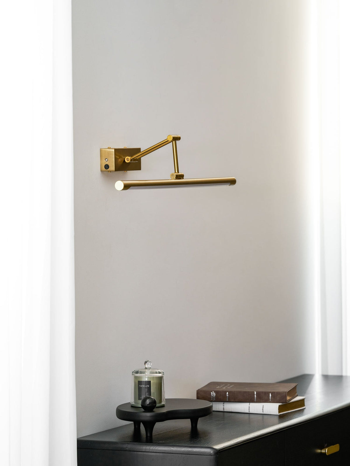 Westview Frame Rechargeable Indoor Wall Light