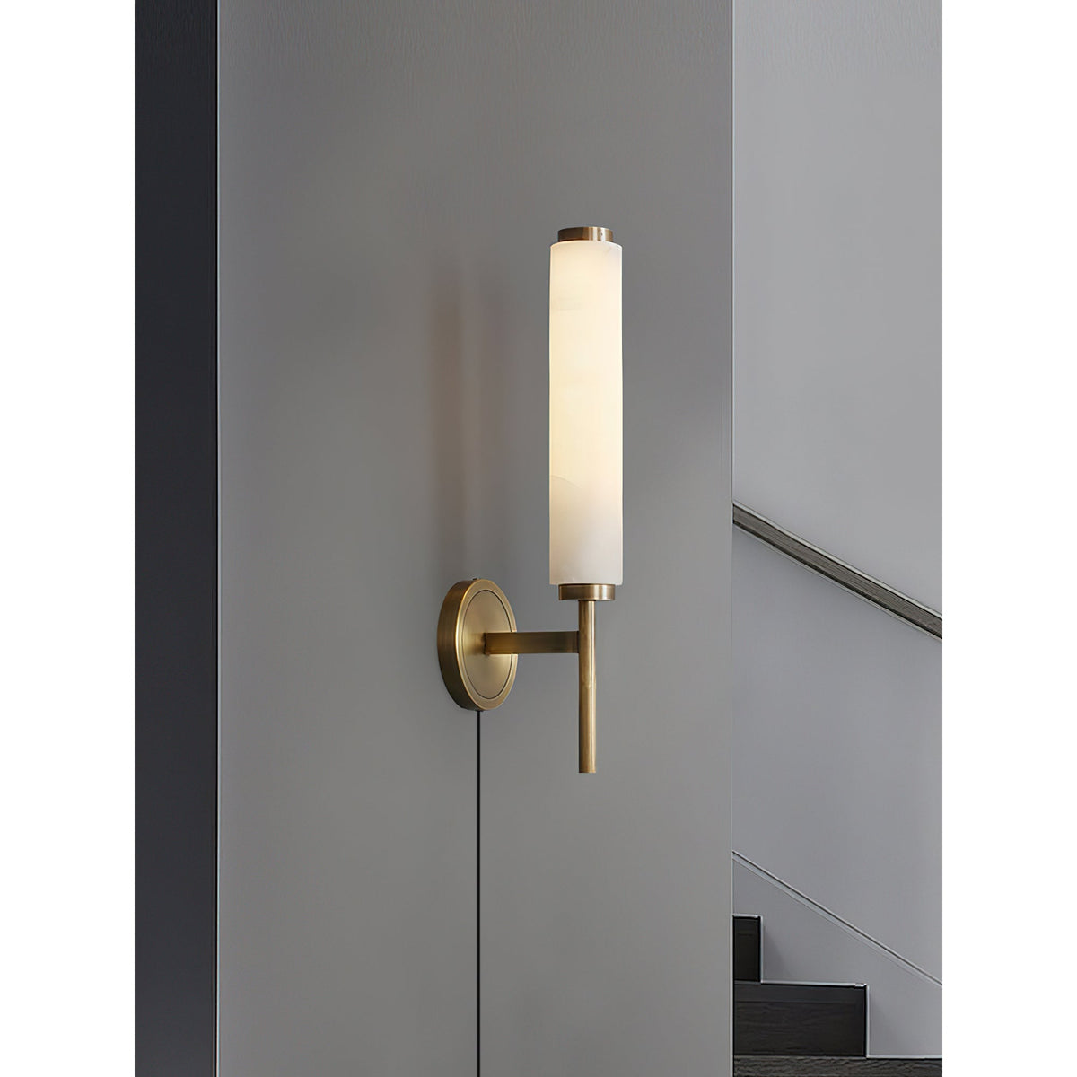 Reniielle Plug-in Wall Lamp