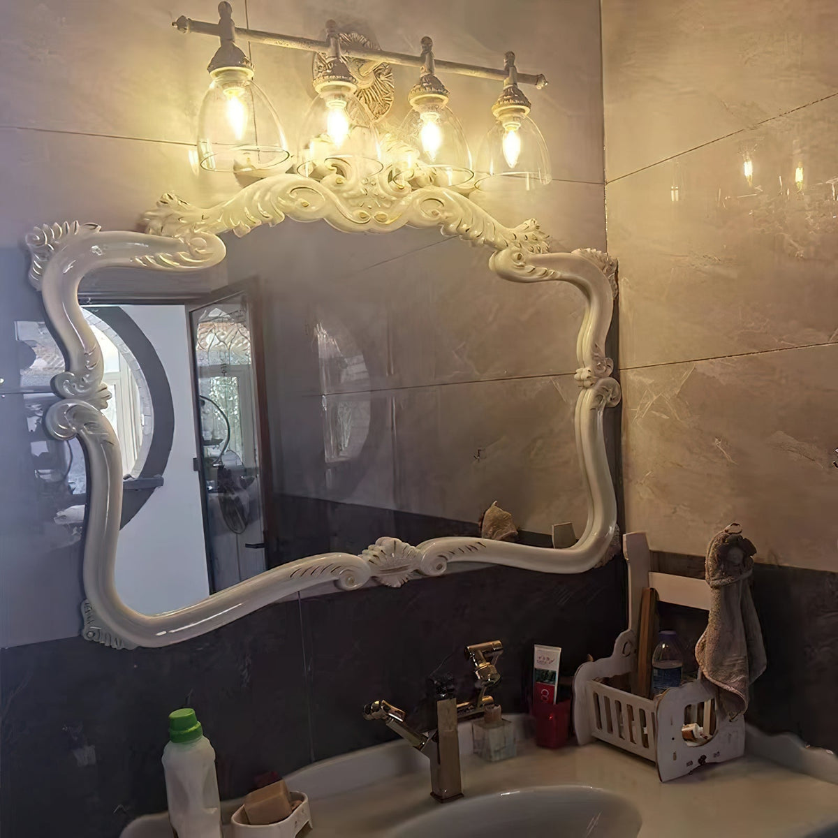 Sidonie Wall Lamp