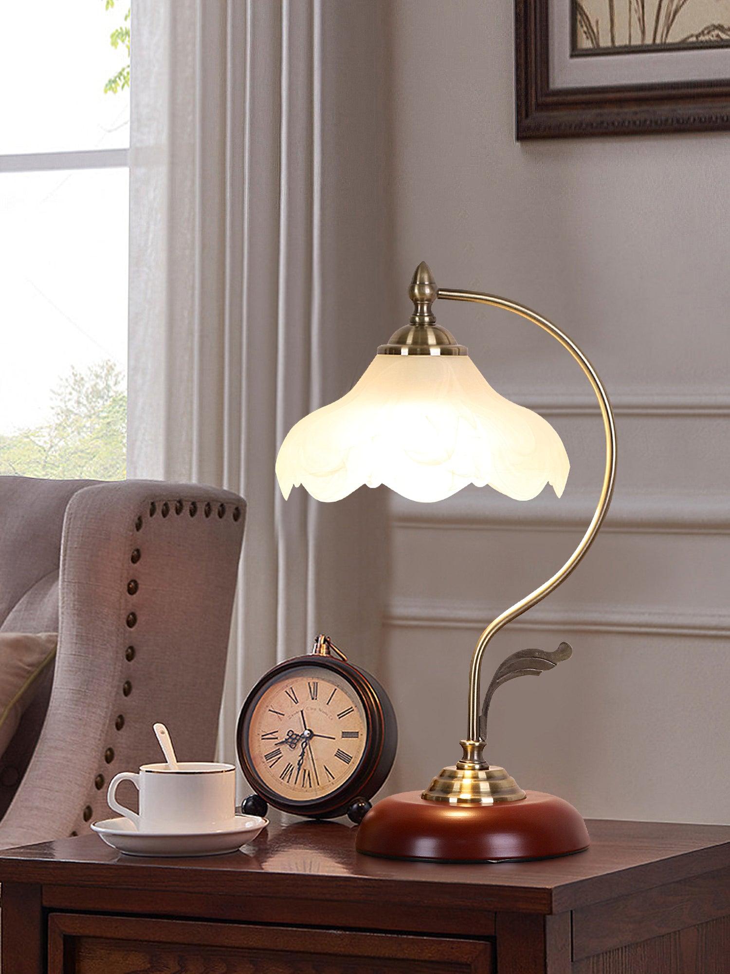 Velivise Retro Flower Table Lamp