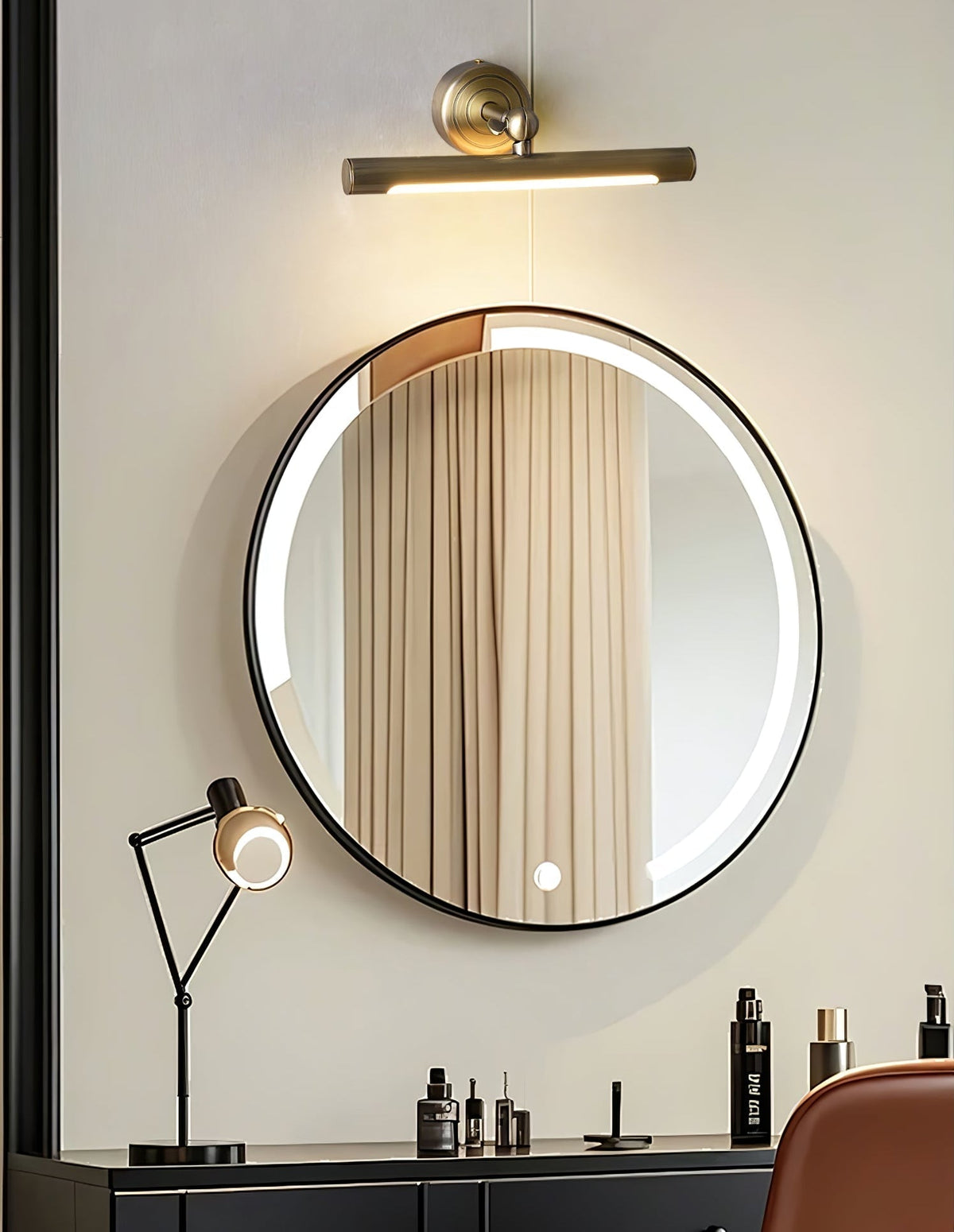 Novara Vanity Wall Light