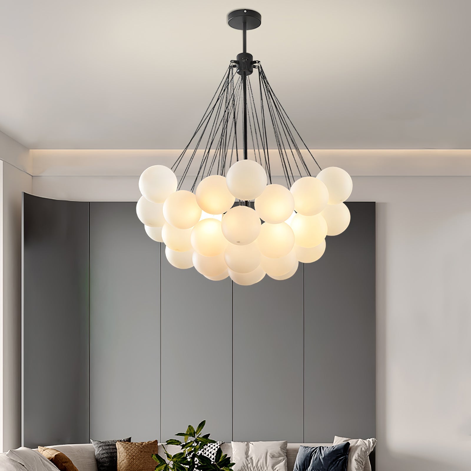 Eiririra Chandelier Bubble Frosted Glass