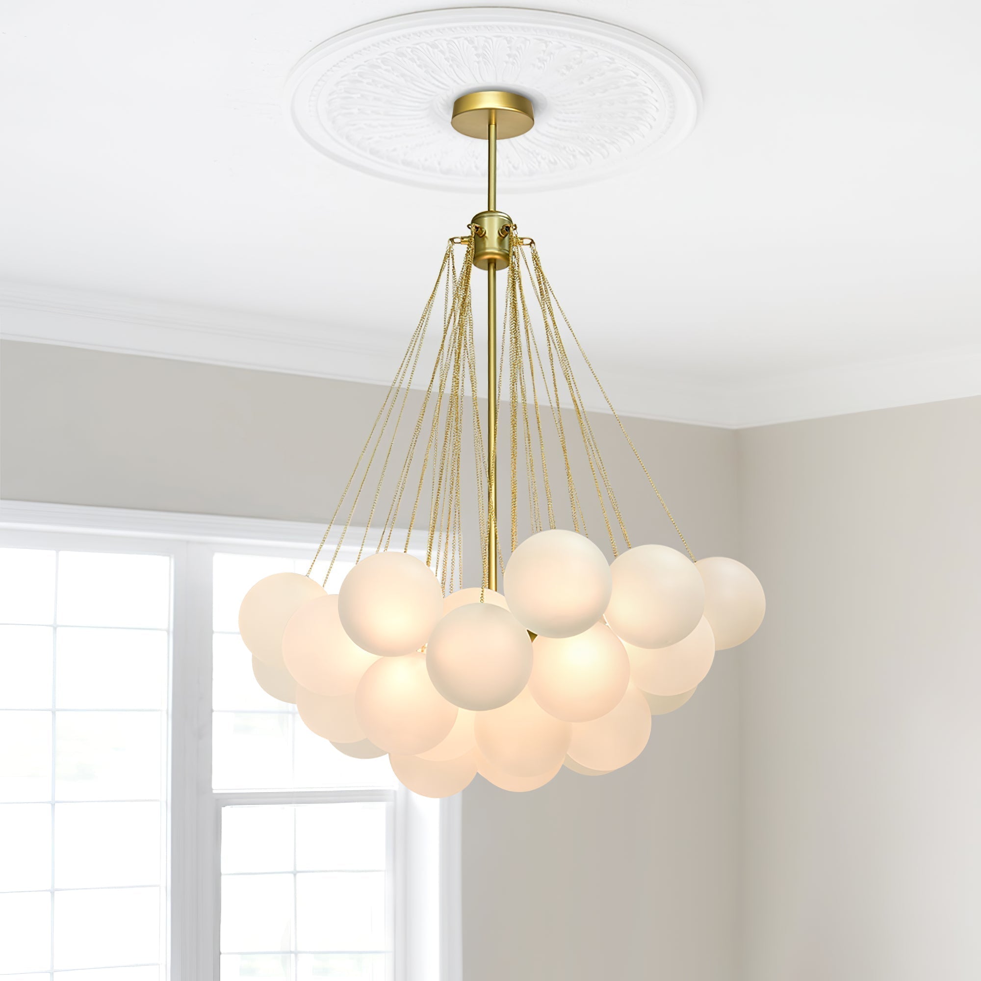 Eiririra Chandelier Bubble Frosted Glass