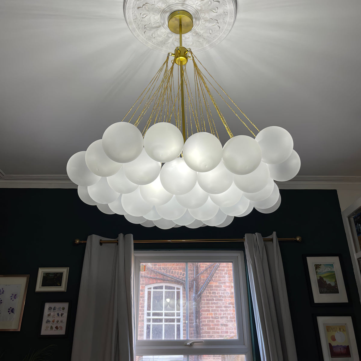 Eiririra Chandelier Bubble Frosted Glass