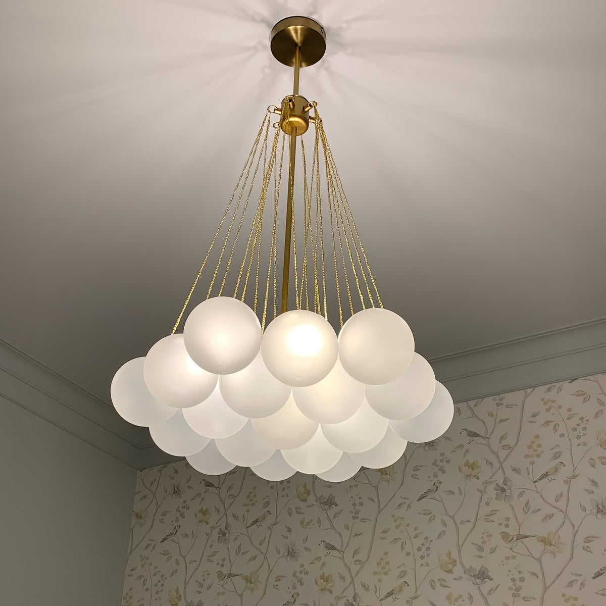 Eiririra Chandelier Bubble Frosted Glass