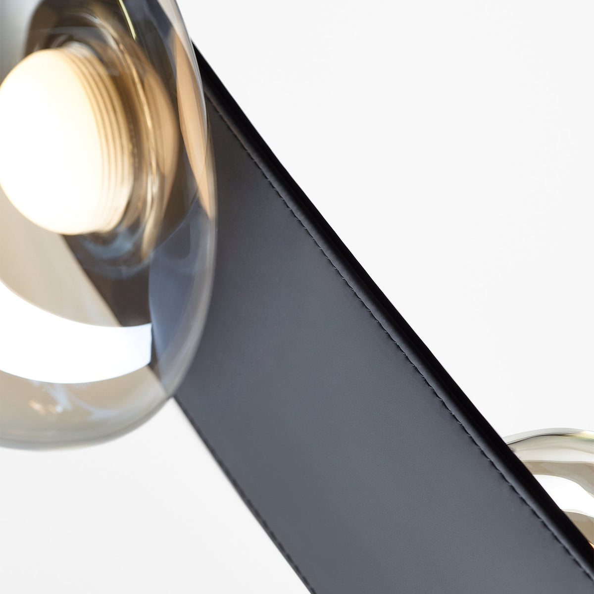 Ciraaya Floor Lamp
