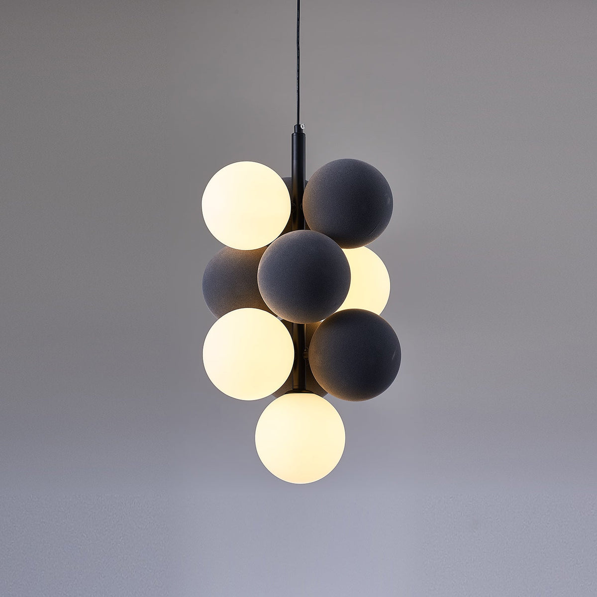Blanor Industrial Artistic Pendant Lamp