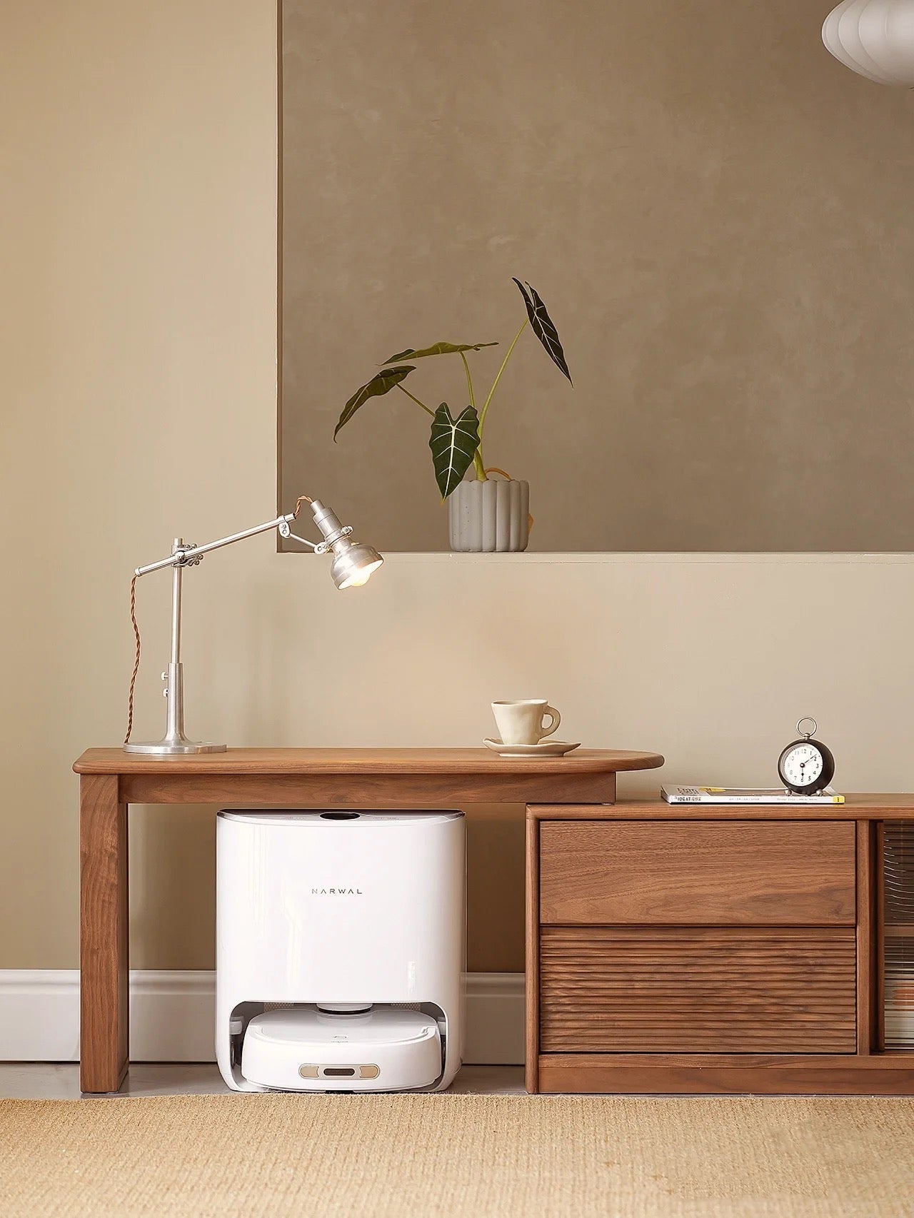 Calivaine Table Lamp