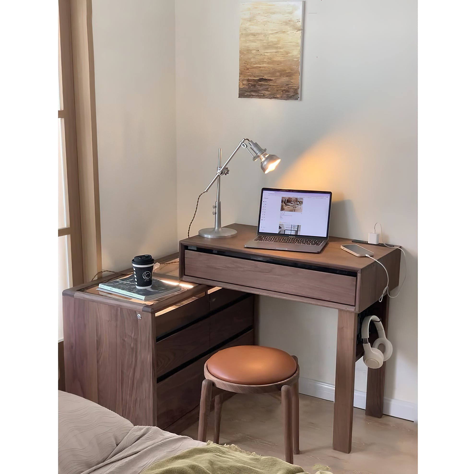 Calivaine Table Lamp
