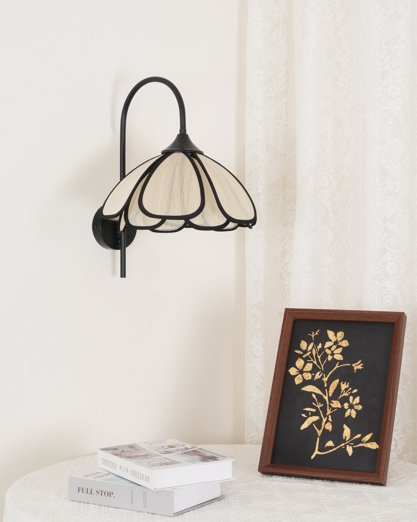 Ivsiliel Natural Burnt Petal Wall Lamp - Neutral Decor