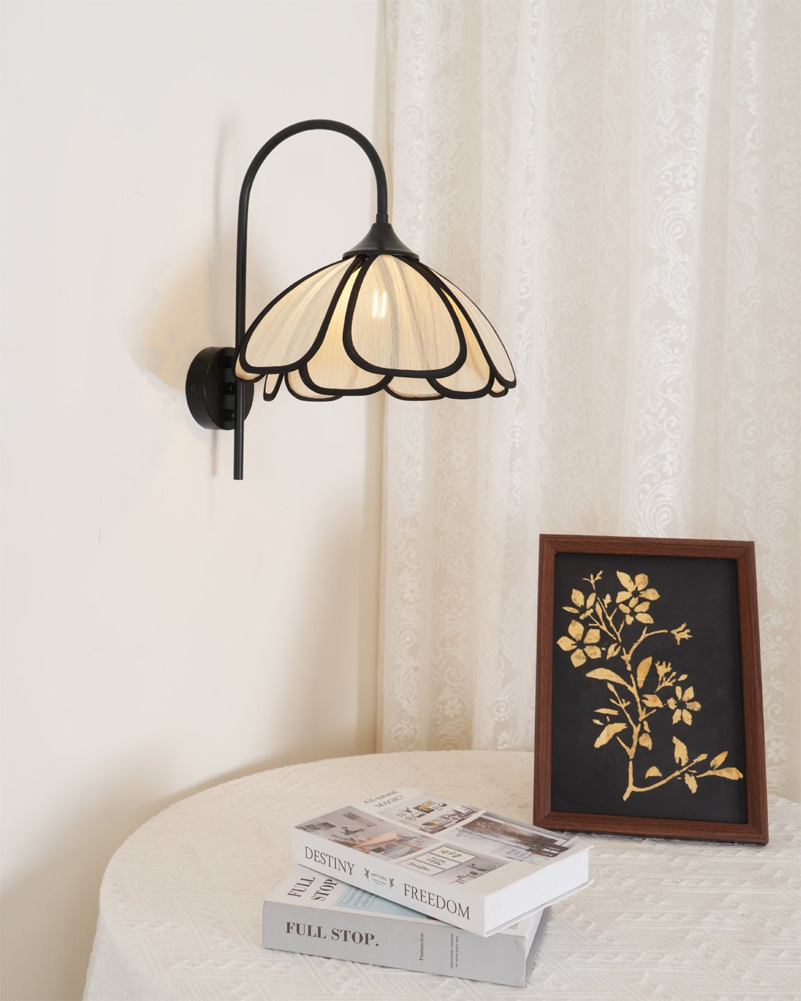 Ivsiliel Natural Burnt Petal Wall Lamp - Neutral Decor