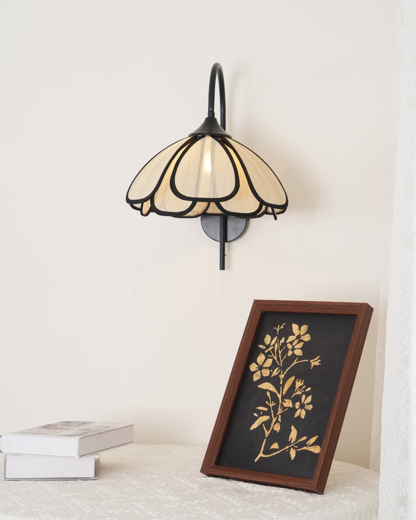 Ivsiliel Natural Burnt Petal Wall Lamp - Neutral Decor
