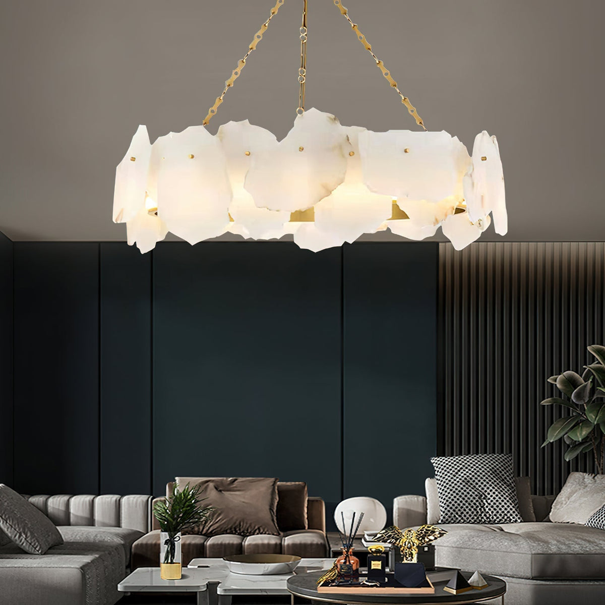Noreine Chandelier