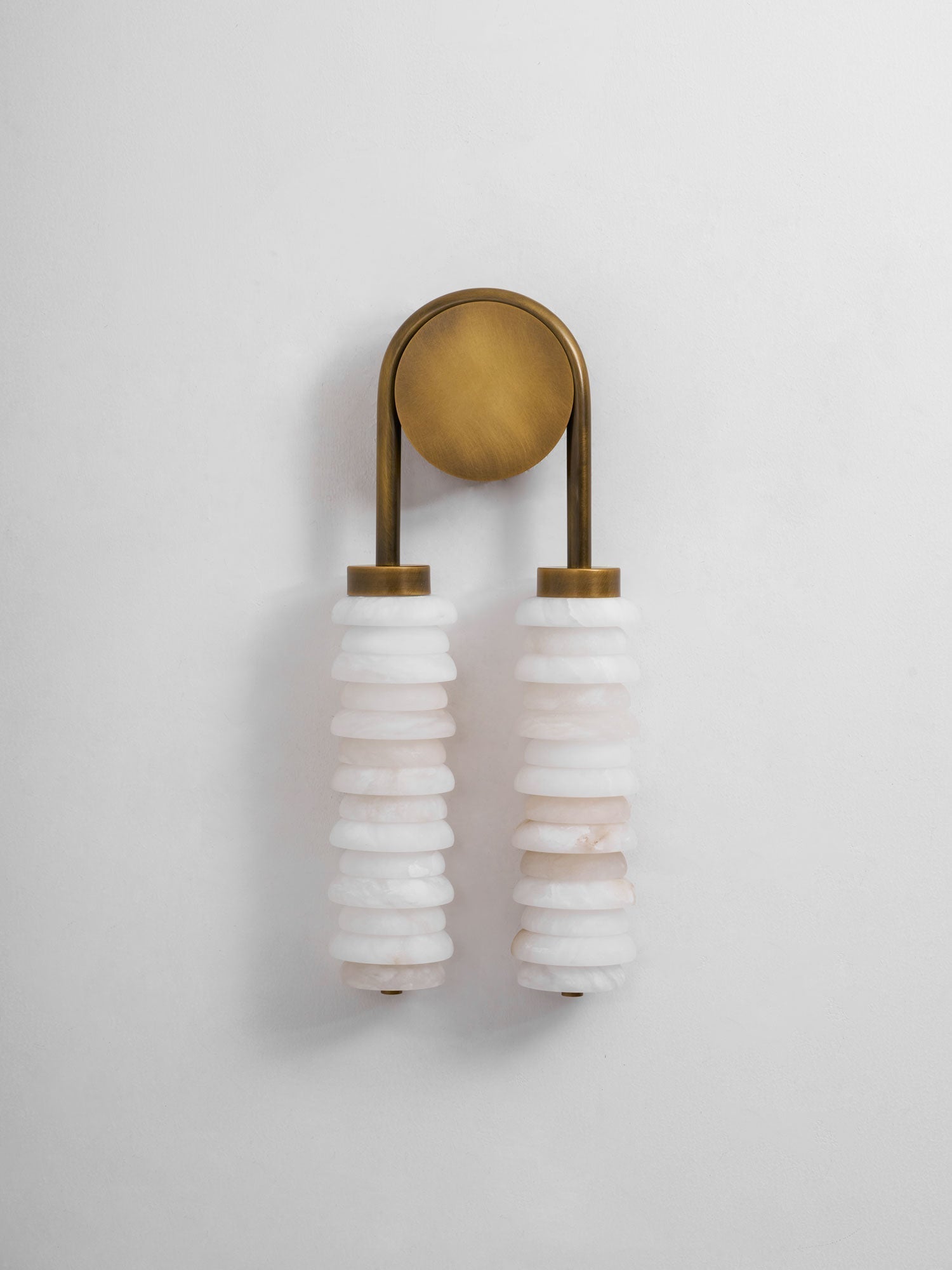 Lioriella Wall Lamp