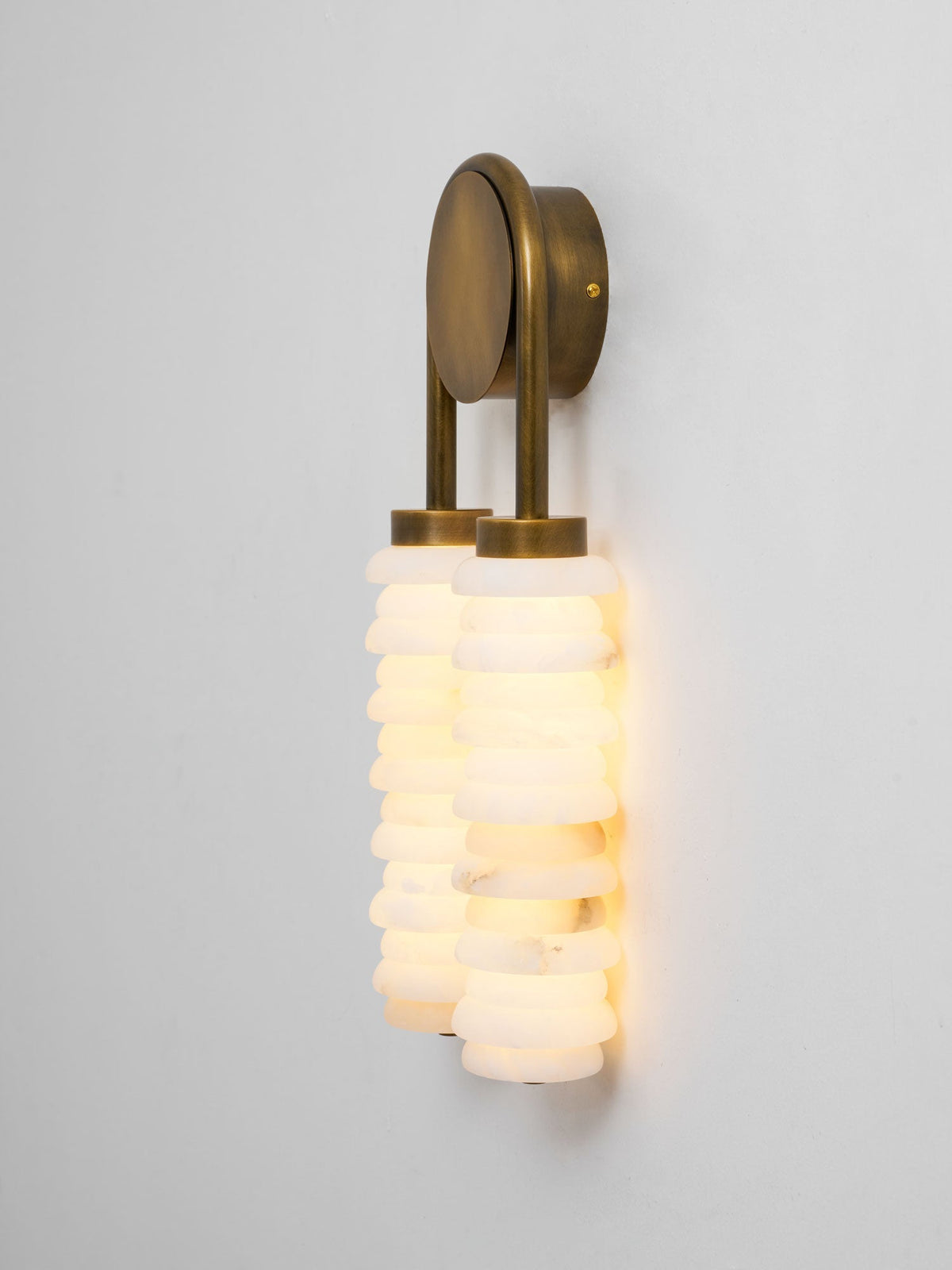 Lioriella Wall Lamp