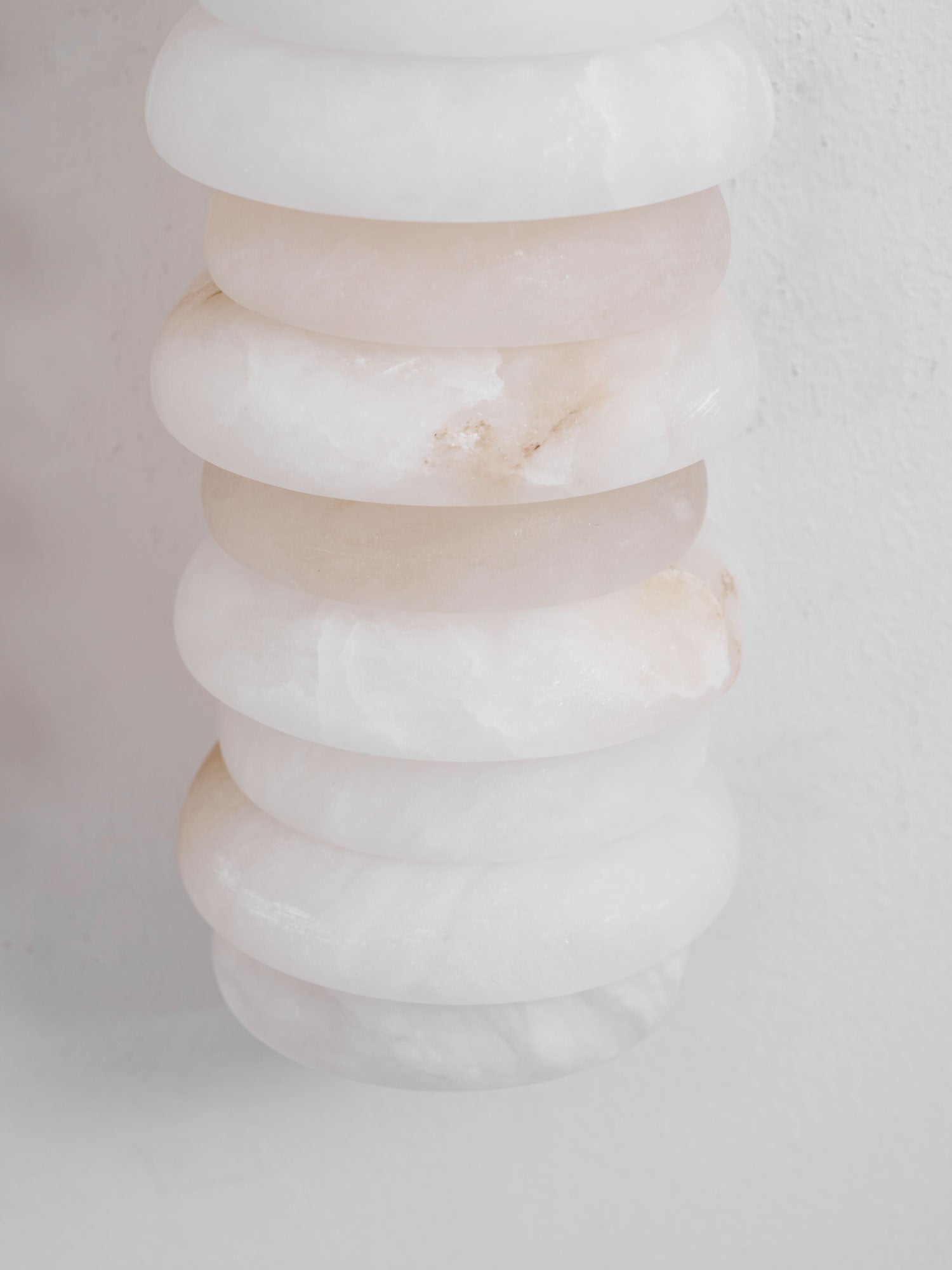 Lioriella Wall Lamp