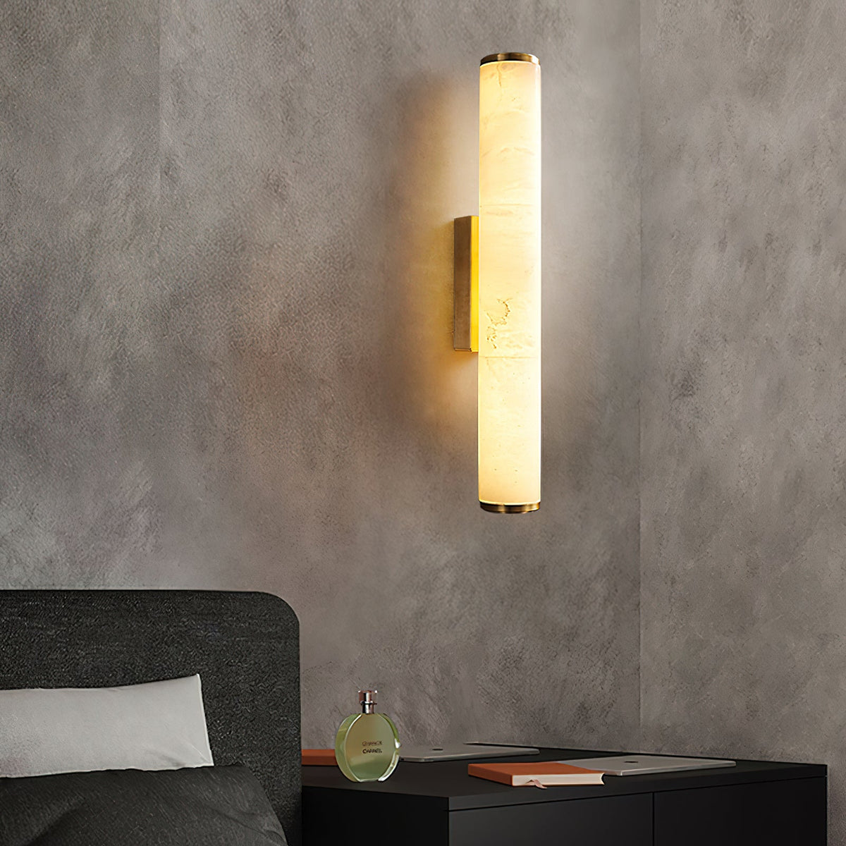 Velarelia Wall Lamp