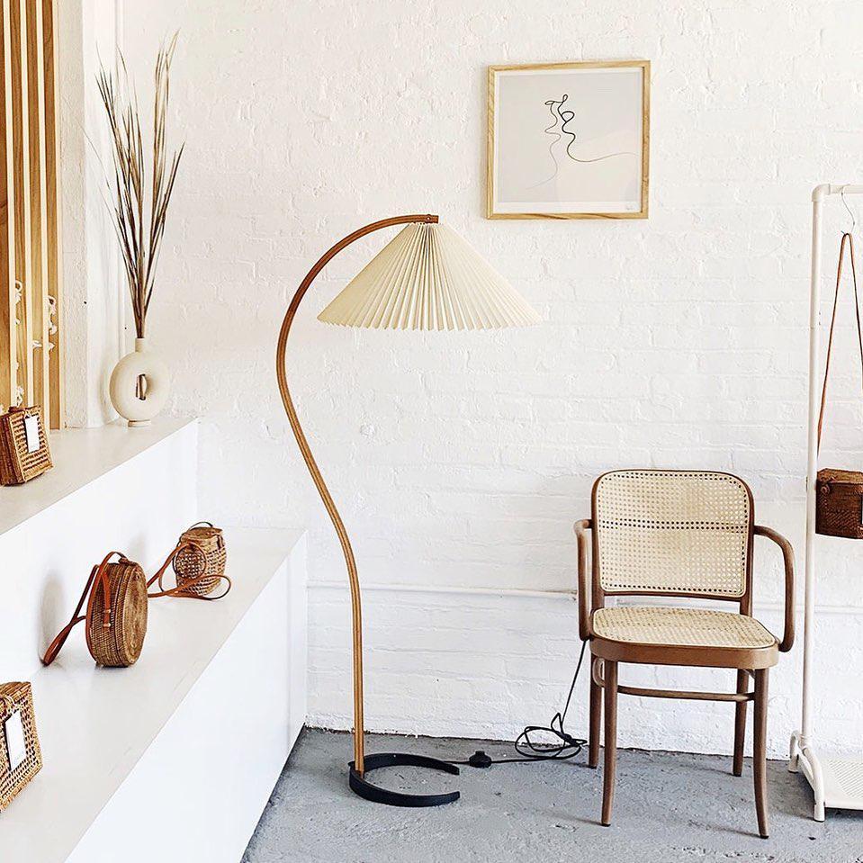 Viaro Wood Floor Lamp