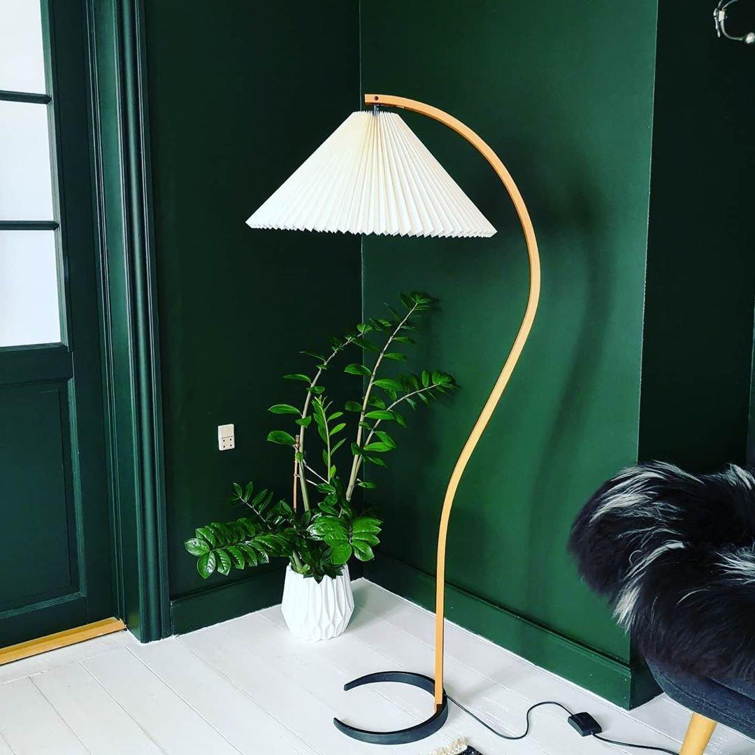 Viaro Wood Floor Lamp