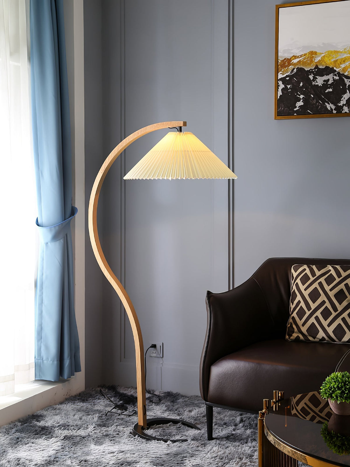 Viaro Wood Floor Lamp