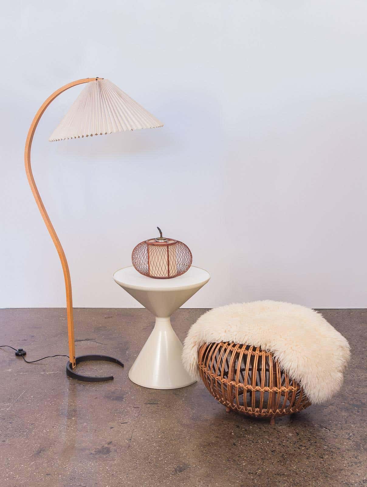 Viaro Wood Floor Lamp