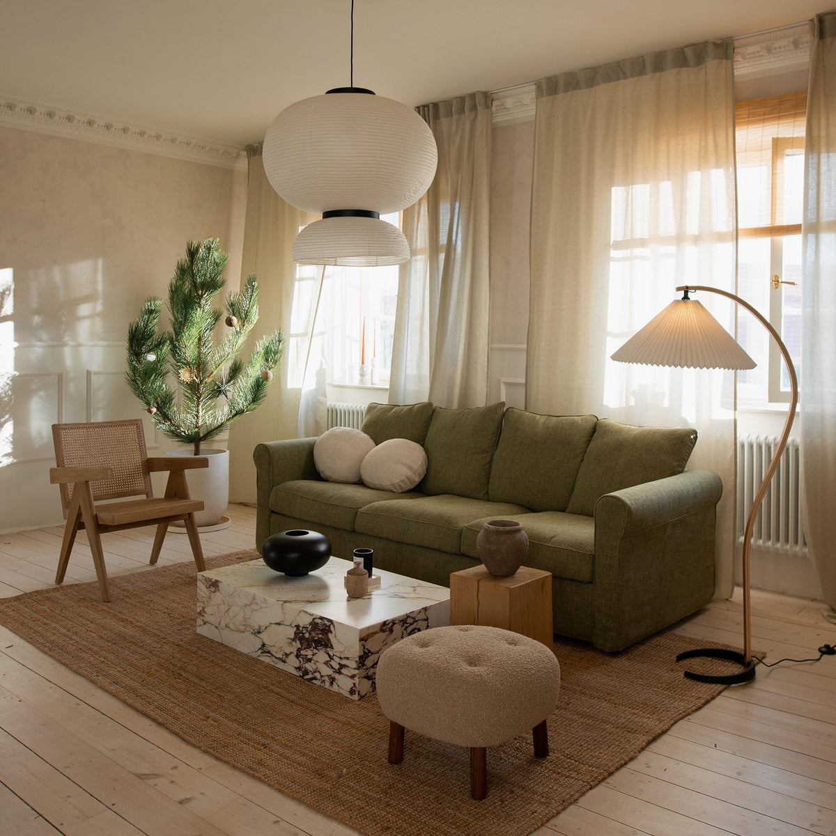Terra Floor Lamp