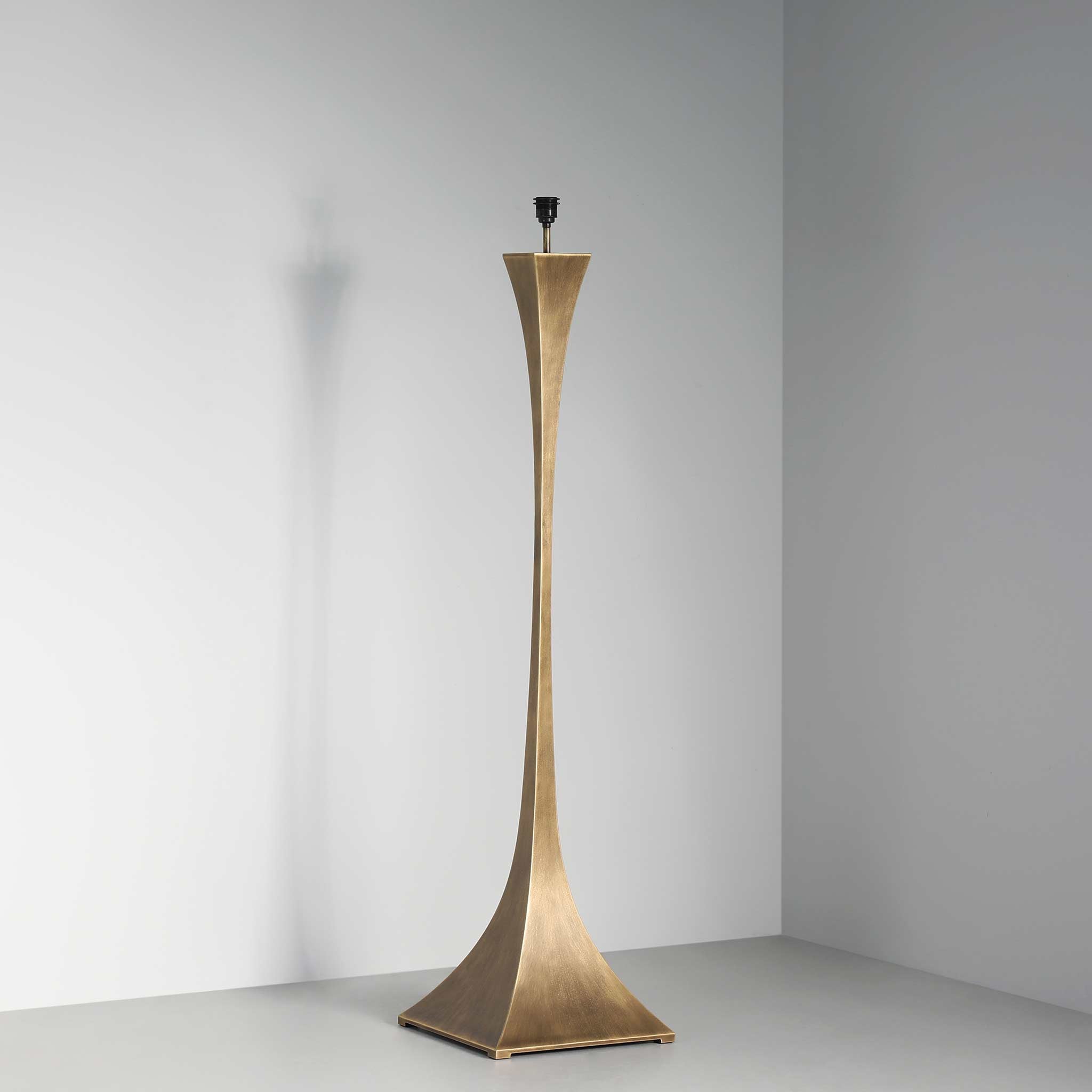 Soranora Floor Lamp