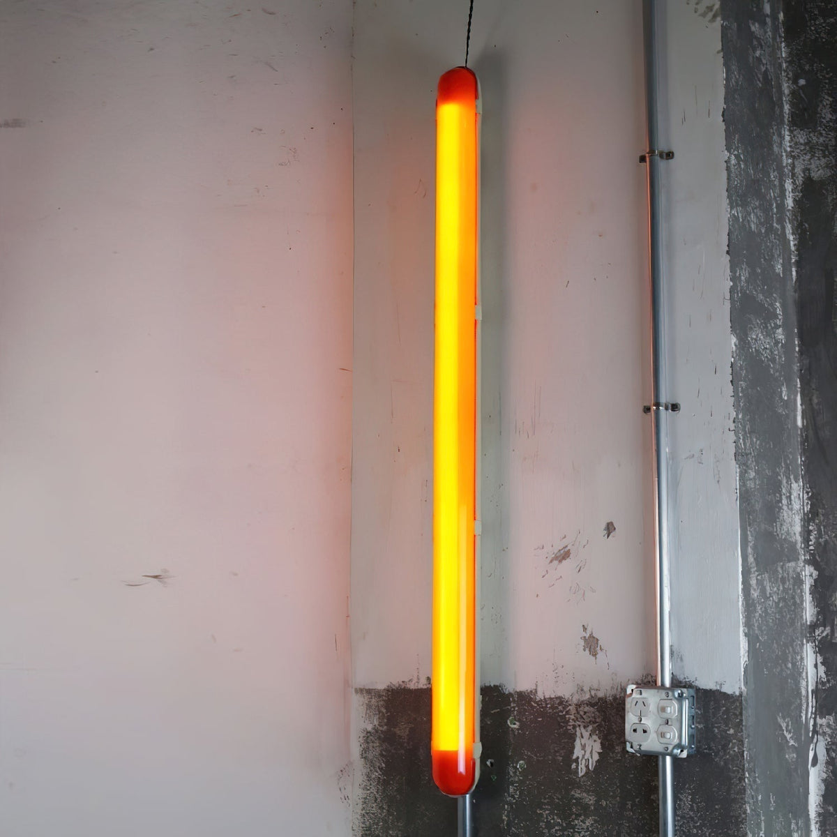 Flare Wall Lamp