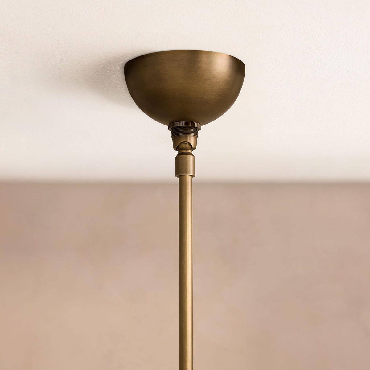 Elaaneon Chandelier
