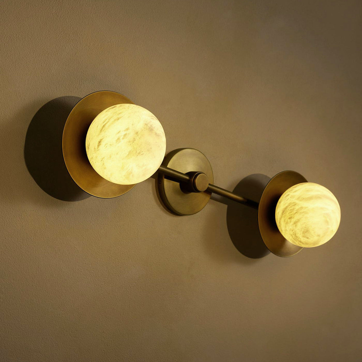 Eiralenne Alabaster Wall Lamp