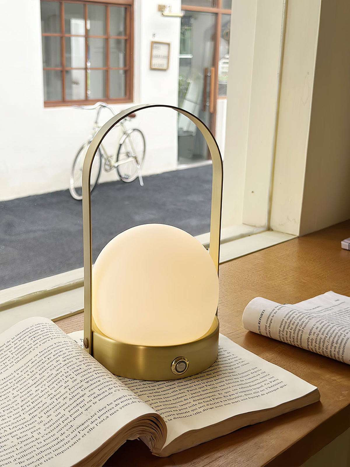 Zenon Glass Minimalist Table Lamp