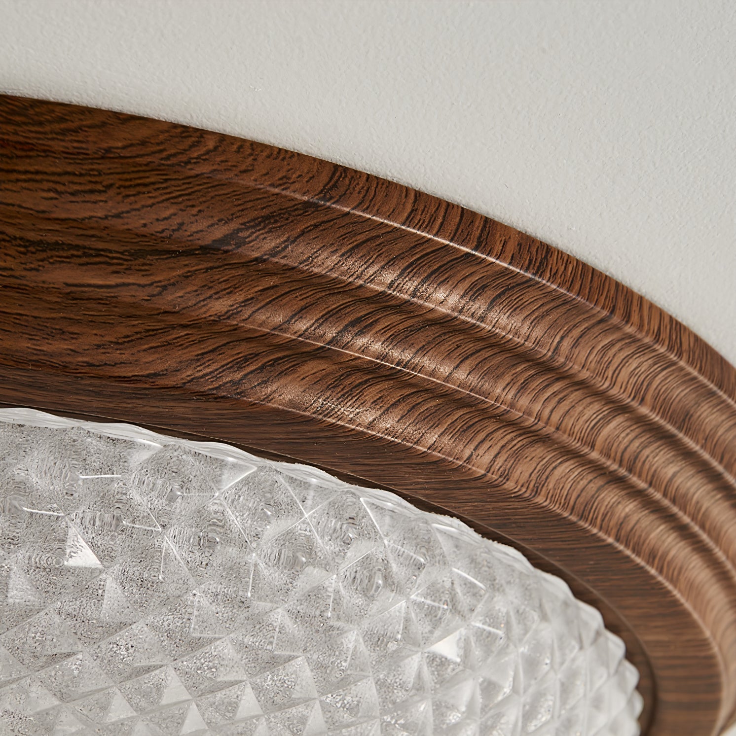 Syrinora Premium Nordic Art Flare Ceiling Light