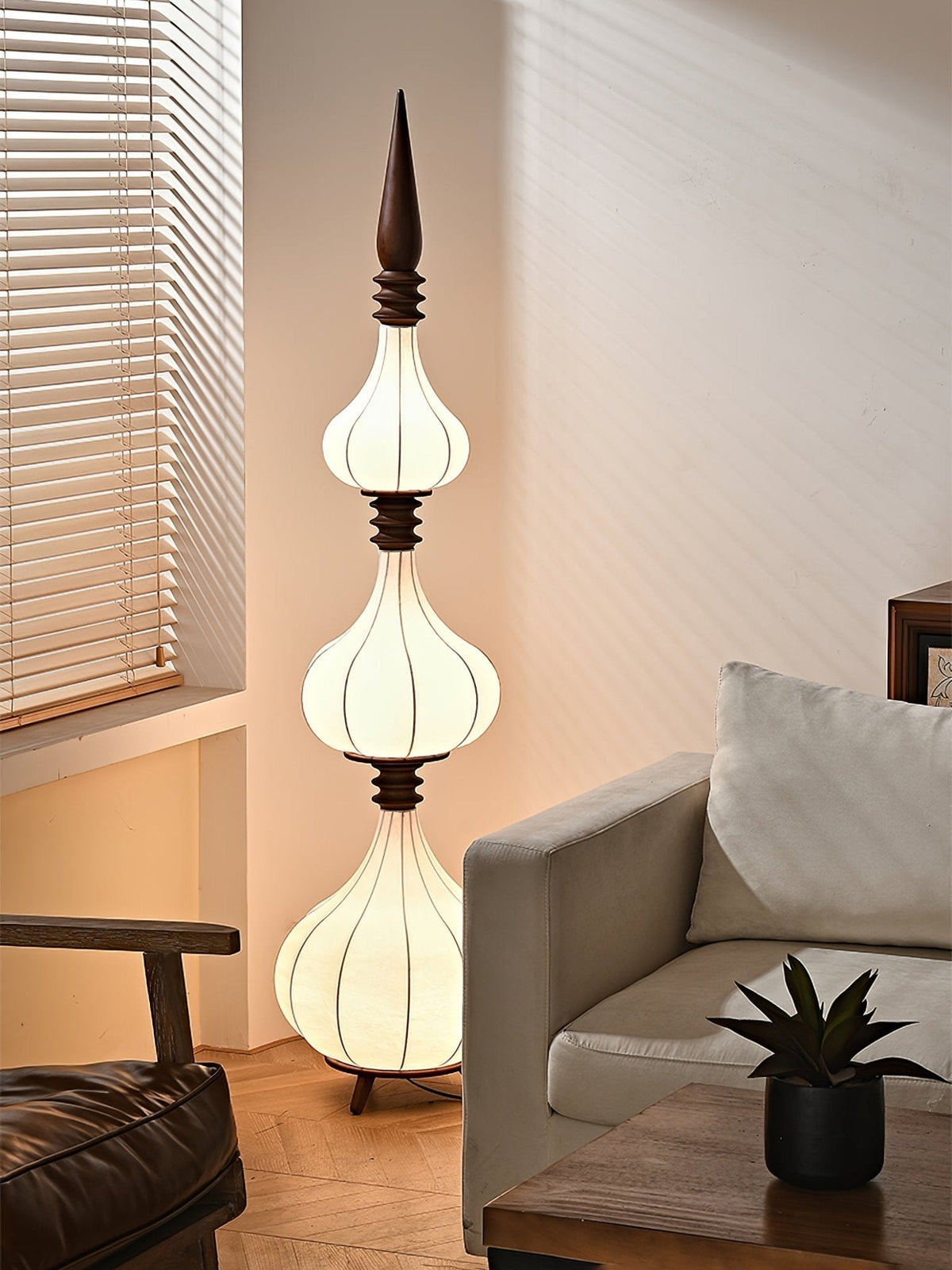 Cetalyra Tiered Gourd Floor Lamp