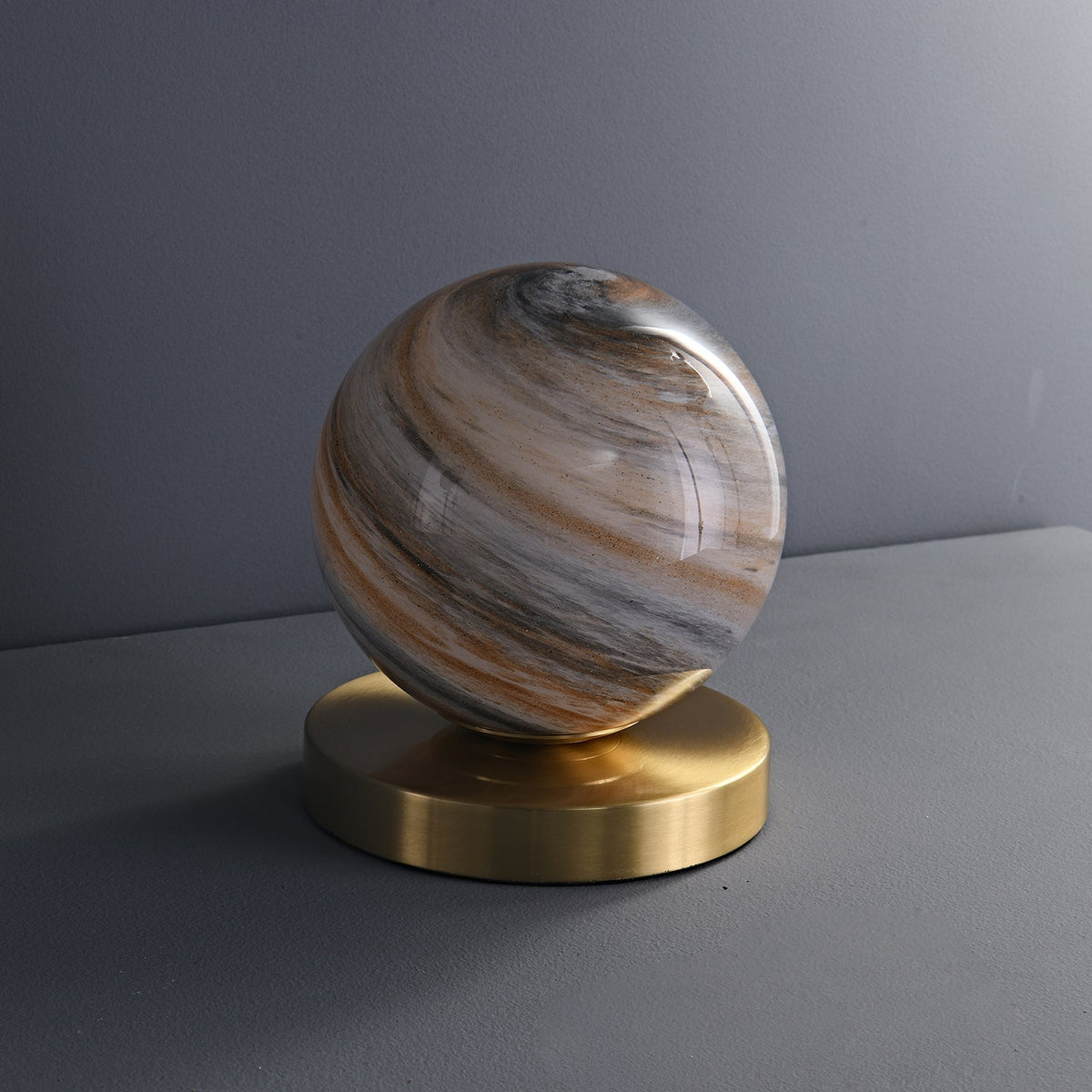 Casuelle Contemporary Brass Table Lamp